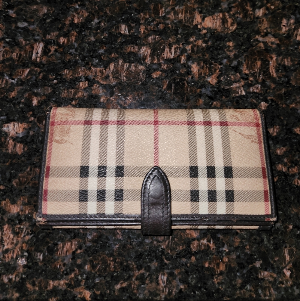 Burberry Checkered Authenic Wallet